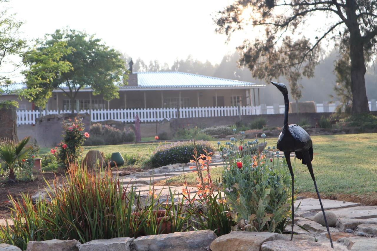 Rocks & Roses Farm Stay Lochiel Exterior foto