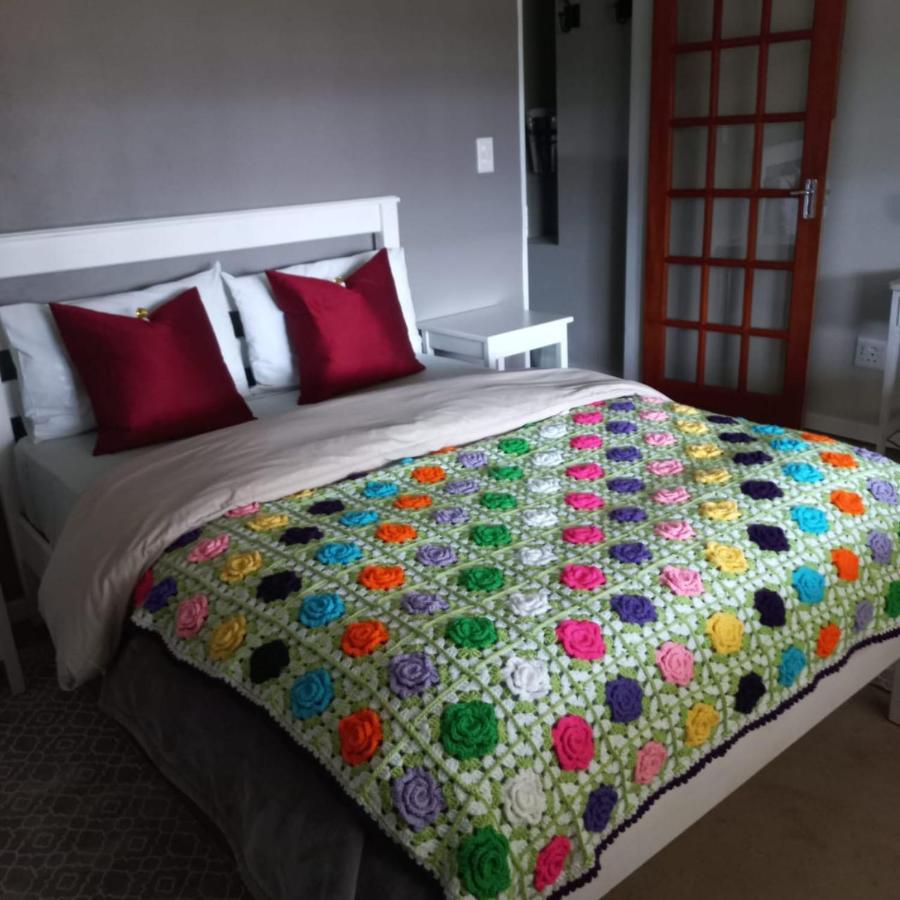 Rocks & Roses Farm Stay Lochiel Exterior foto