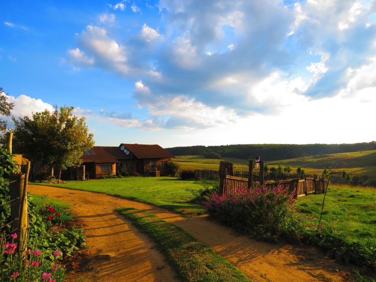 Rocks & Roses Farm Stay Lochiel Exterior foto